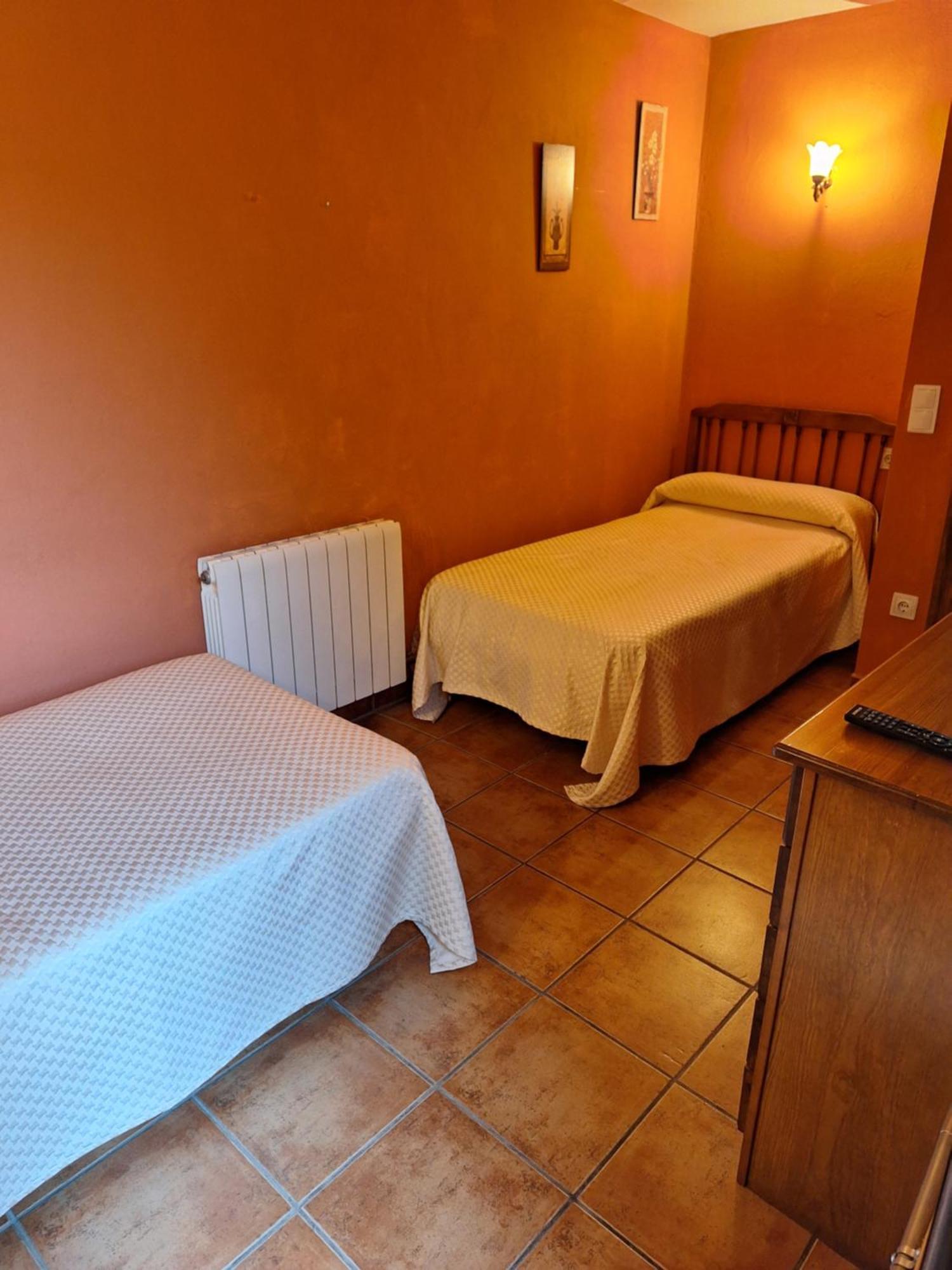 Hotel Rural Valle Del Tuejar Taranilla エクステリア 写真