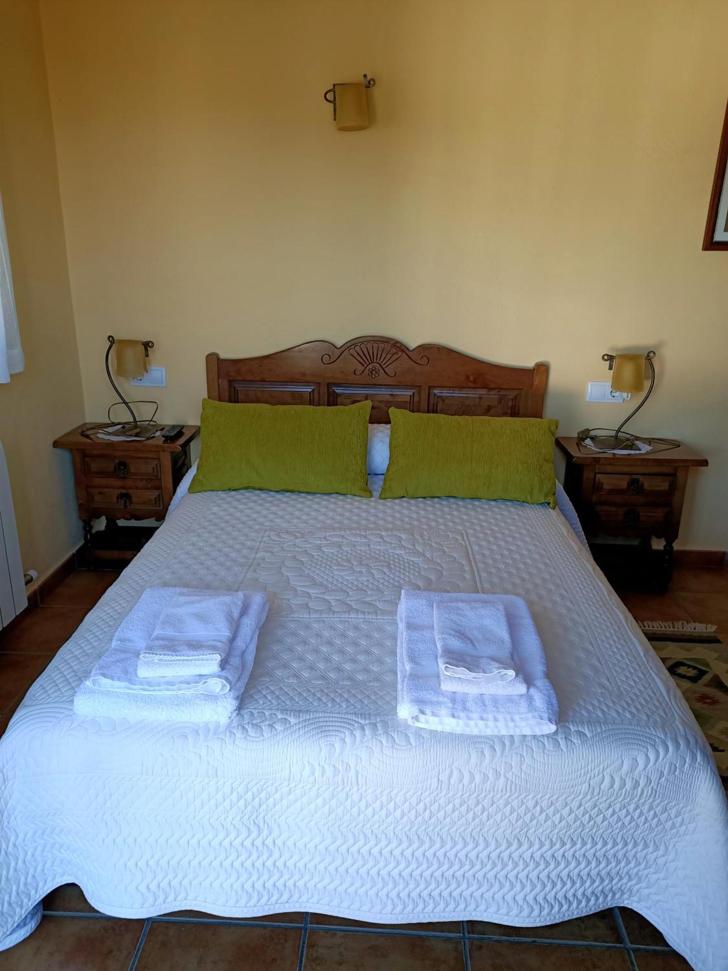 Hotel Rural Valle Del Tuejar Taranilla エクステリア 写真